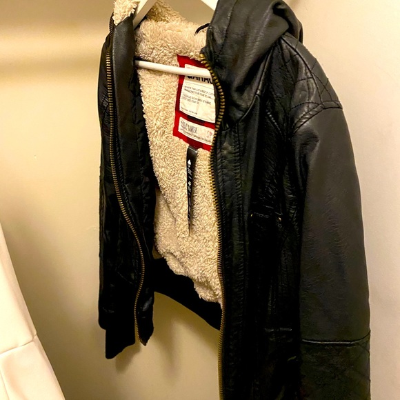 Beautiful jacket worn a few times - Picture 1 of 4